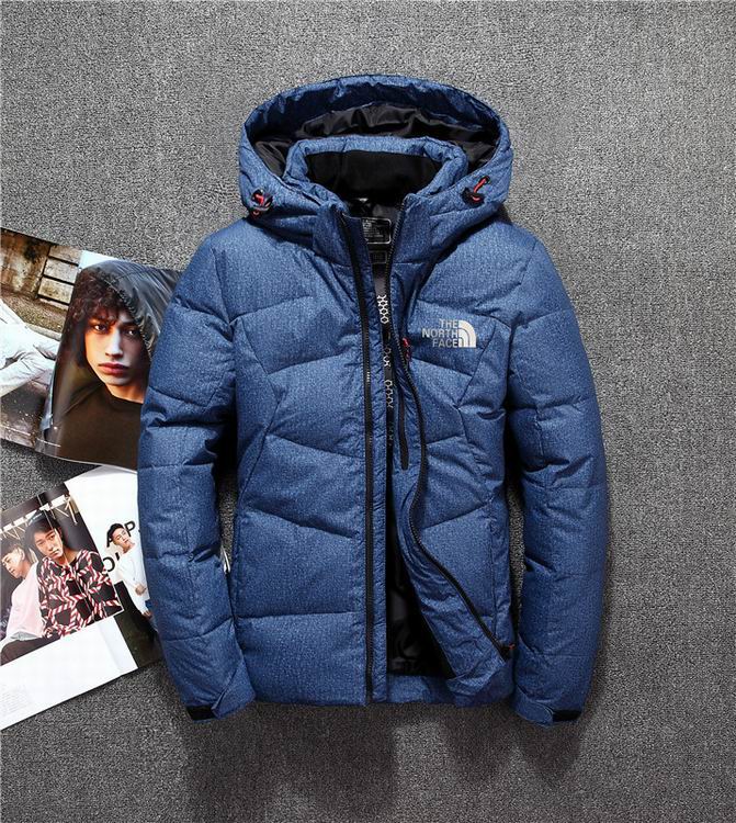 The North Face Men's Outwear 42